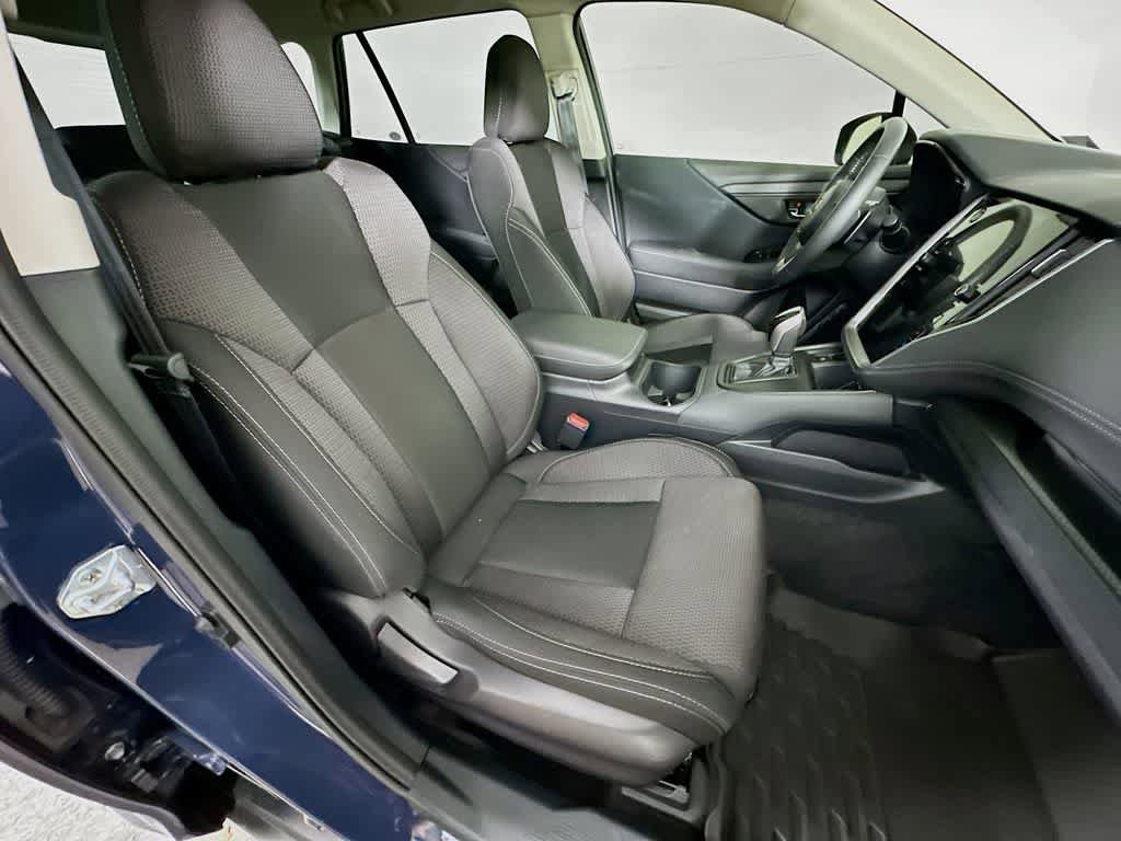 Used 2025 Subaru Outback Premium AWD/4WD image 15