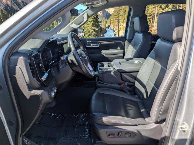 Used 2025 GMC Sierra 1500 SLT AWD/4WD image 14