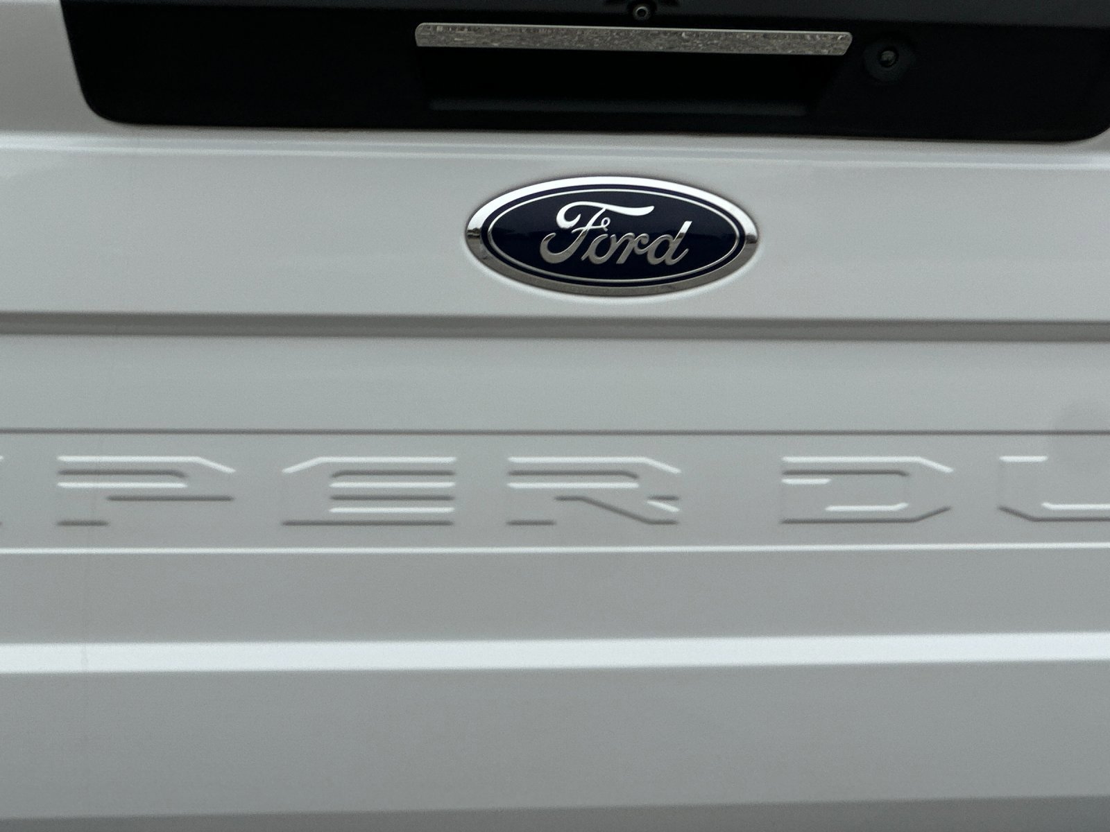 Certified 2022 Ford F350 Lariat w/ Lariat Ultimate Package image 27