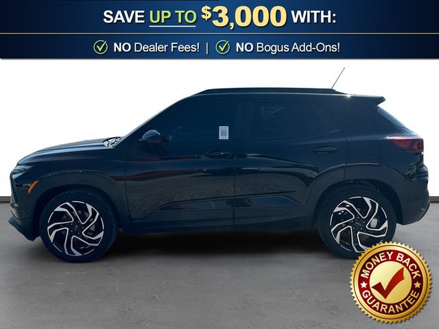 Used 2025 Chevrolet TrailBlazer RS w/ Convenience Package FWD image 2