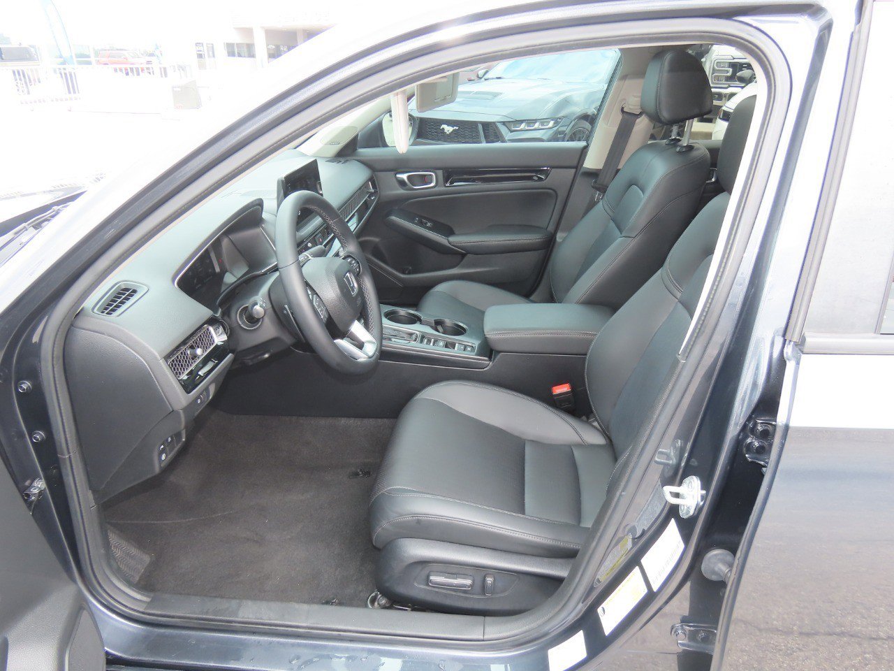 Used 2023 Honda Civic Touring image 24