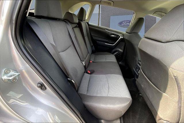 Used 2025 Toyota RAV4 XLE FWD image 25