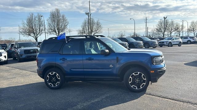 Certified 2024 Ford Bronco Sport Outer Banks w/ Tech Package AWD/4WD image 3