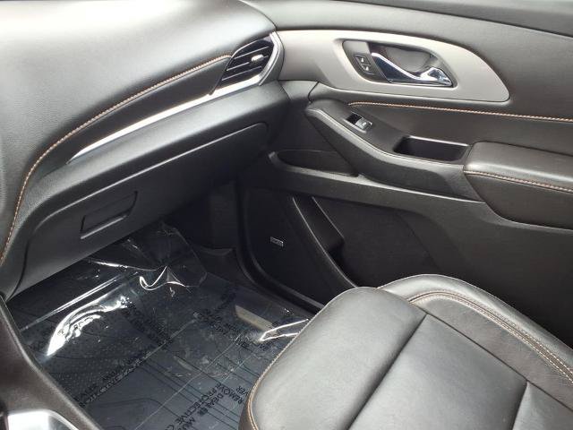 Used 2020 Chevrolet Traverse LT w/ LT Premium Package AWD/4WD image 24