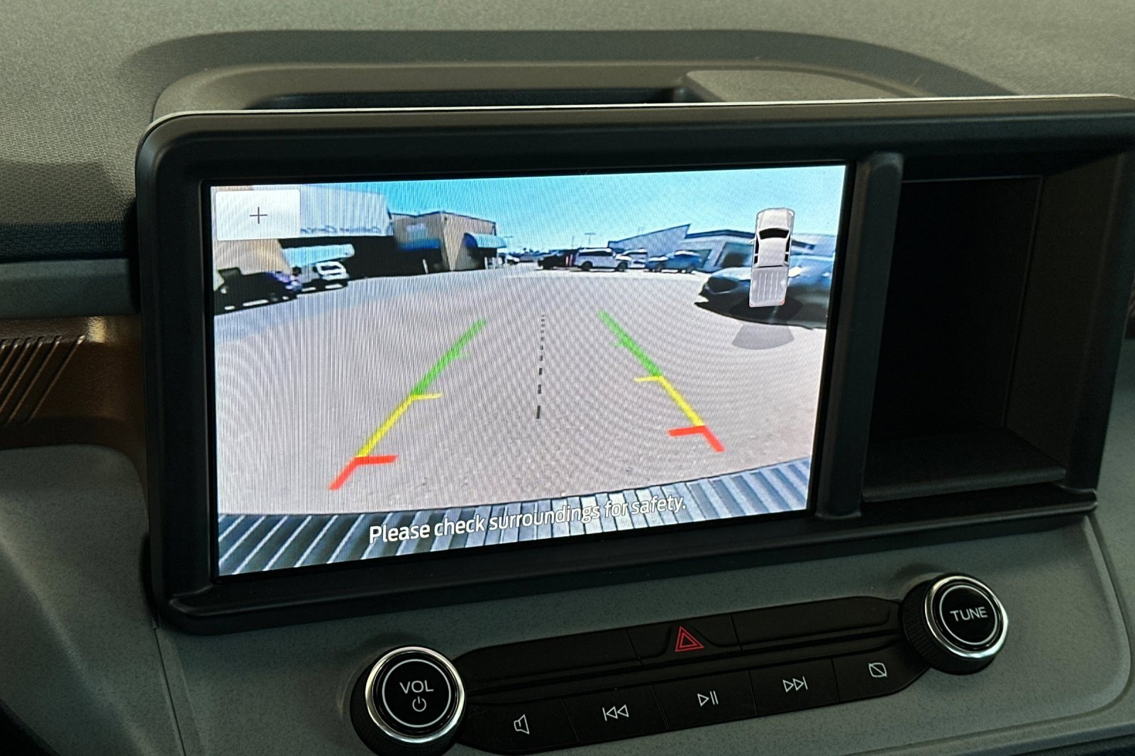 Certified 2024 Ford Maverick Lariat image 18