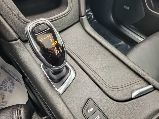 Used 2018 Cadillac XT5 Luxury w/ Driver Awareness Package image 19