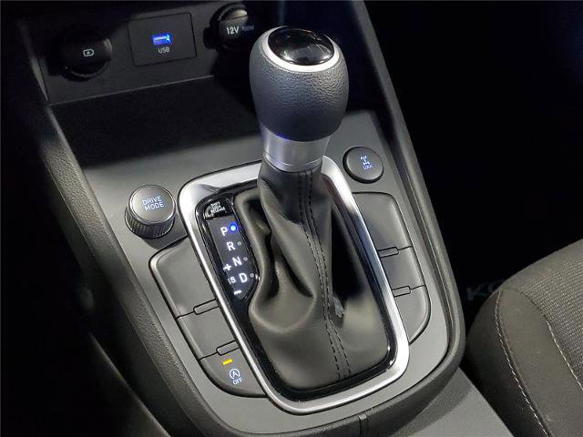 Used 2022 Hyundai Kona SEL image 21