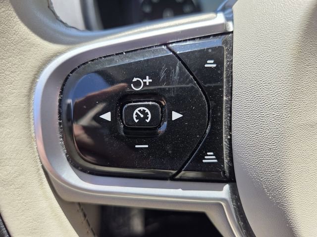 Used 2022 Volvo XC90 T6 Inscription AWD/4WD image 30