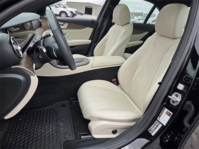 Used 2023 Mercedes-Benz E 350 E 350 image 9