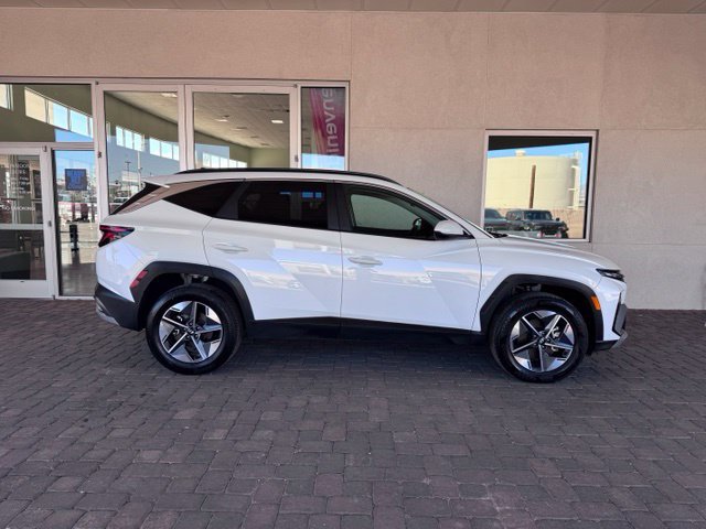 Used 2025 Hyundai Tucson SEL AWD/4WD image 6