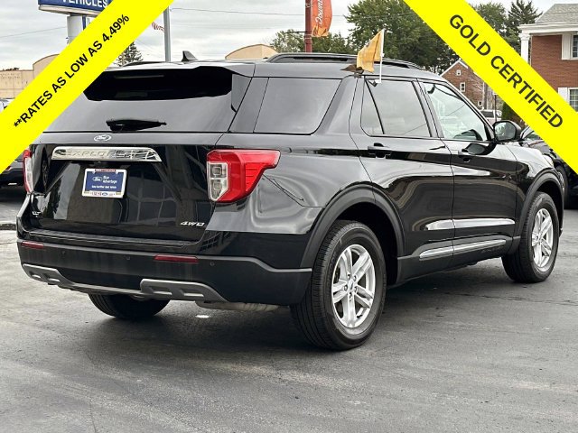 Certified 2023 Ford Explorer XLT w/ Equipment Group 202A AWD/4WD image 3
