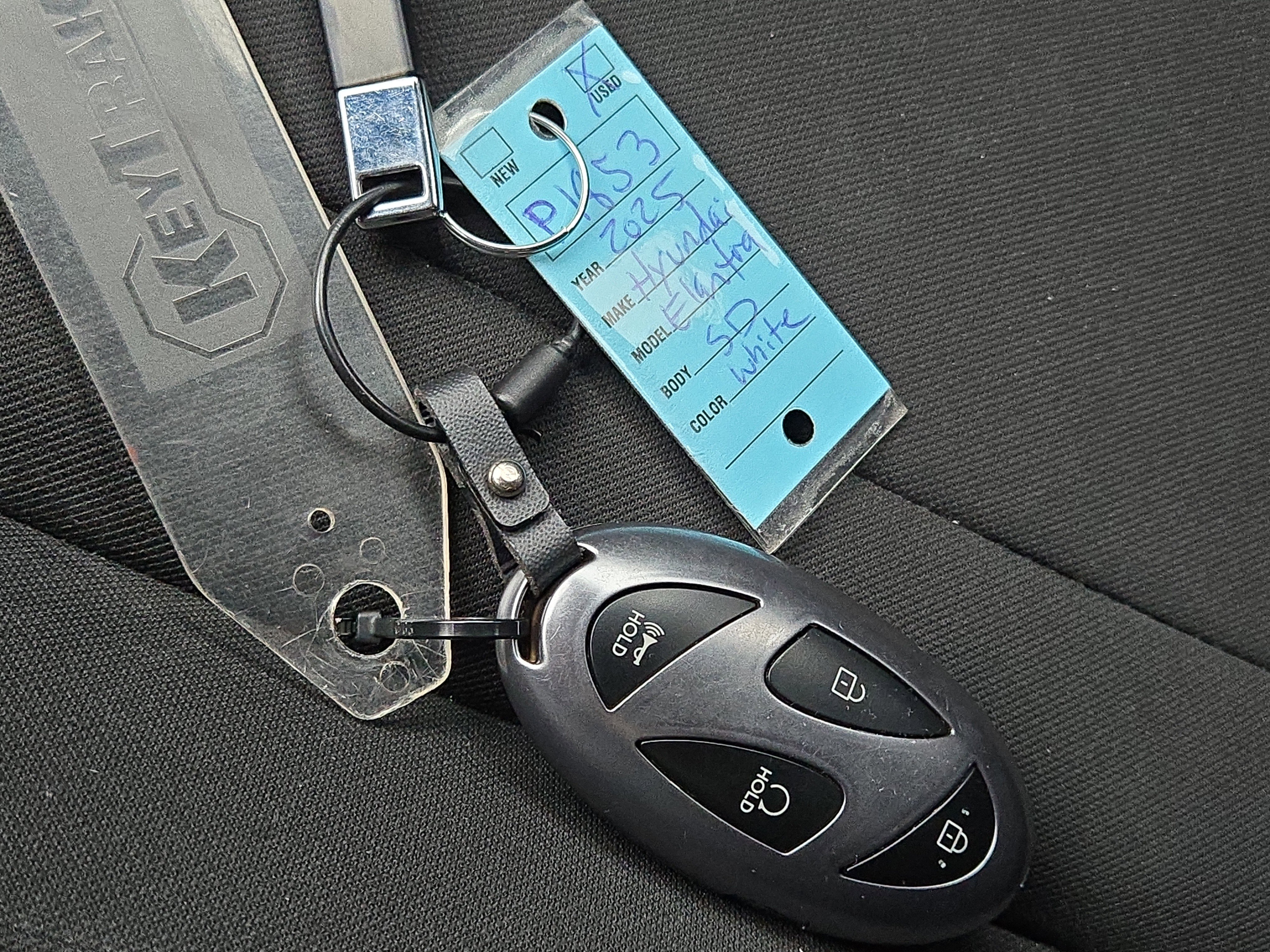 Used 2025 Hyundai Elantra SEL image 30