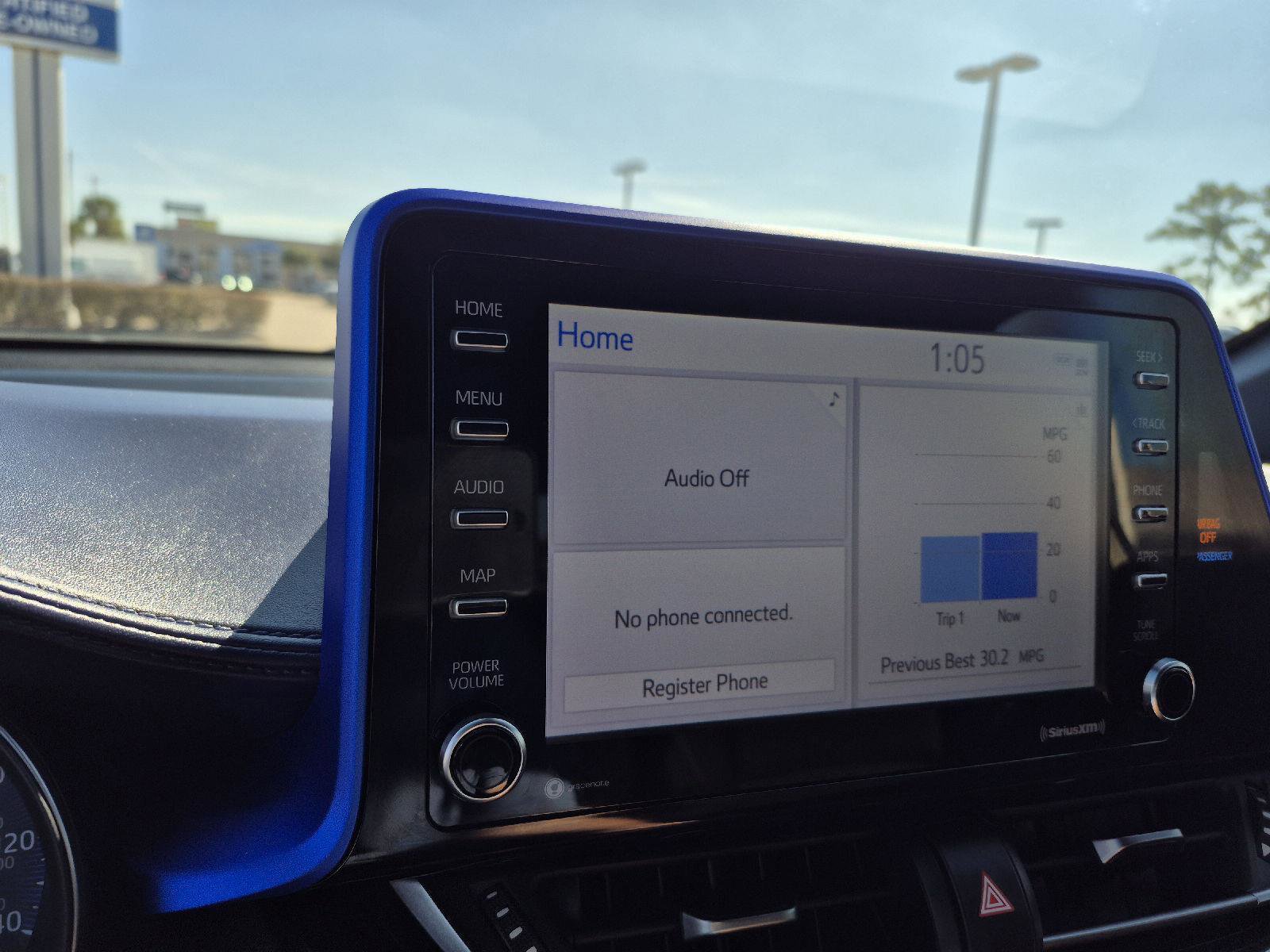 Used 2021 Toyota C-HR XLE image 19