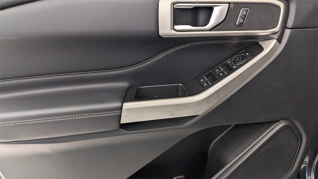 Certified 2023 Ford Explorer XLT w/ Equipment Group 202A image 27