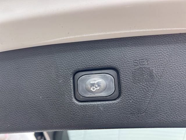 Certified 2023 Ford Edge SEL image 26