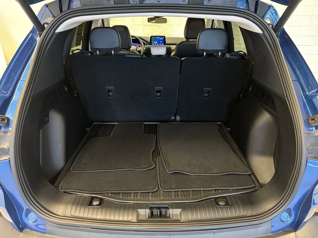 Certified 2022 Ford Escape Titanium image 40