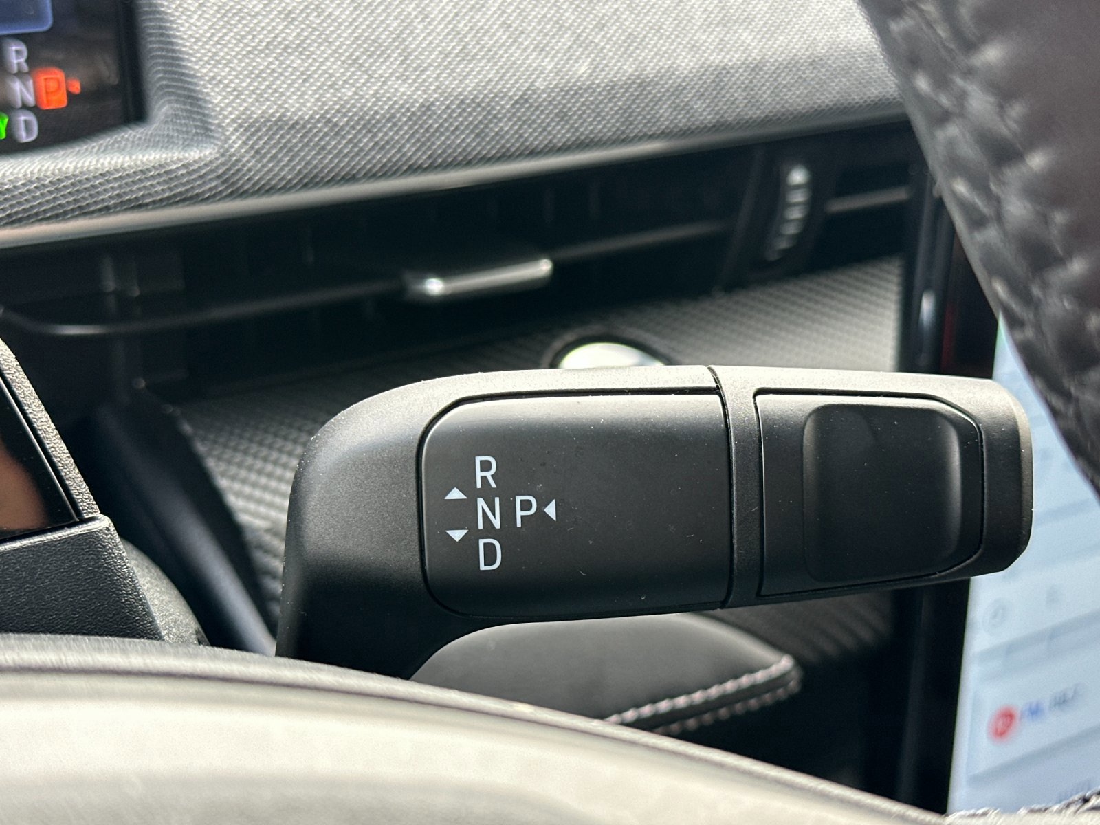 Certified 2025 Ford Mustang Mach-E Premium image 22