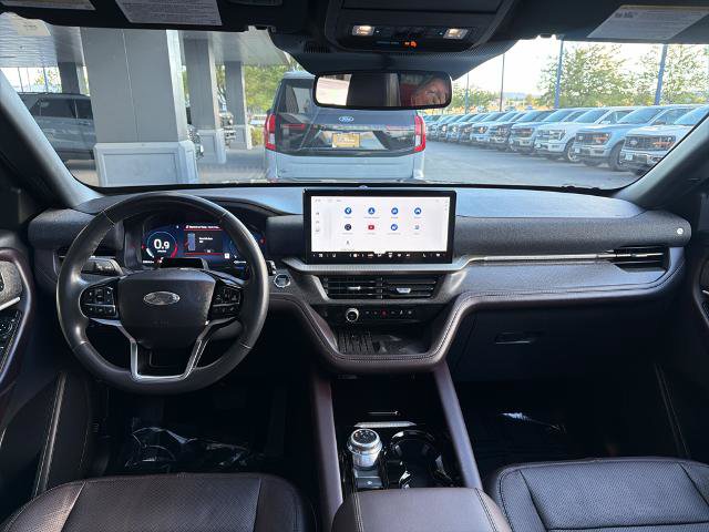 Certified 2025 Ford Explorer Platinum w/ LUX Leather Package AWD/4WD image 37