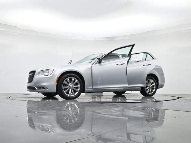 Used 2020 Chrysler 300 Limited image 52