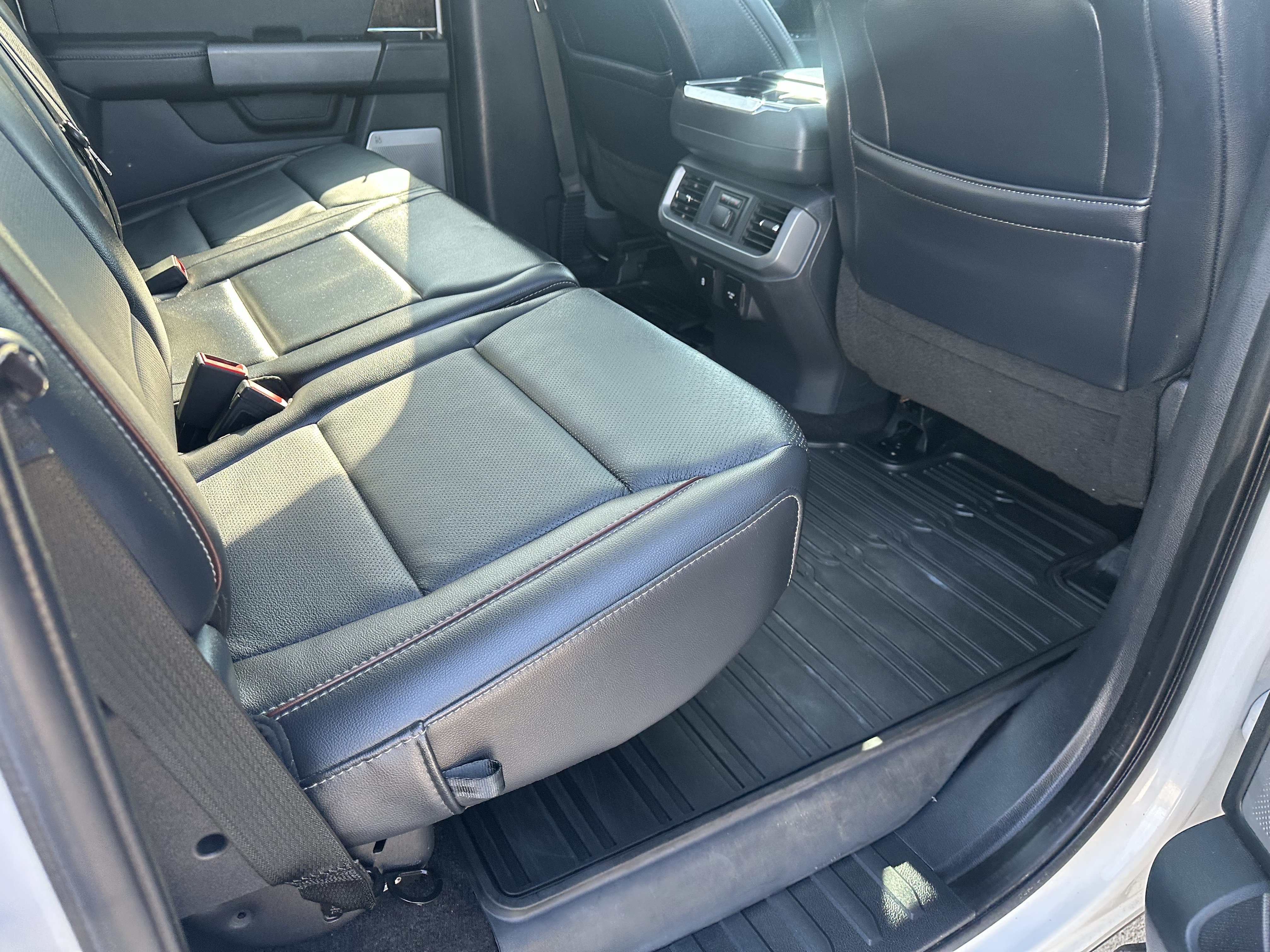 Certified 2021 Ford F150 Lariat w/ Equipment Group 502A High AWD/4WD image 16