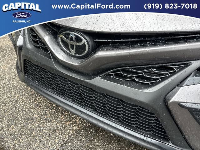 Used 2023 Toyota Camry SE image 10