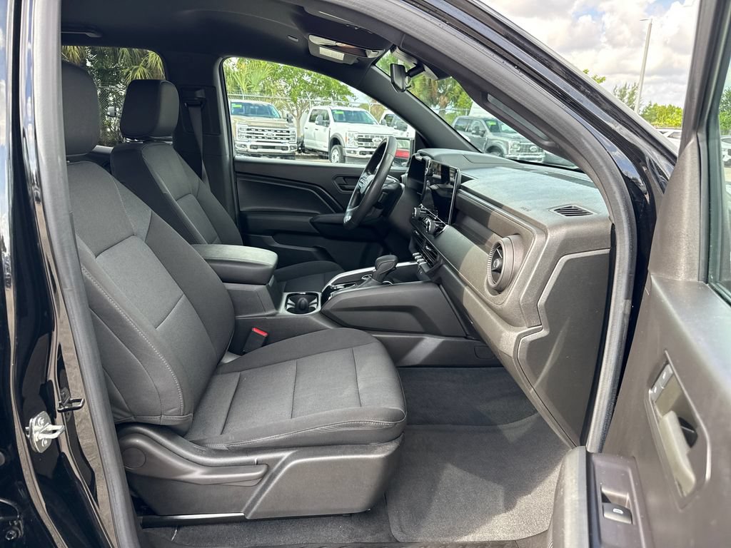 Used 2023 Chevrolet Colorado Trail Boss AWD/4WD image 24