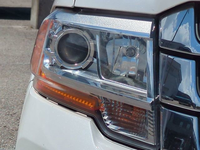 Certified 2017 Ford Expedition Limited w/ Equipment Group 301A image 10