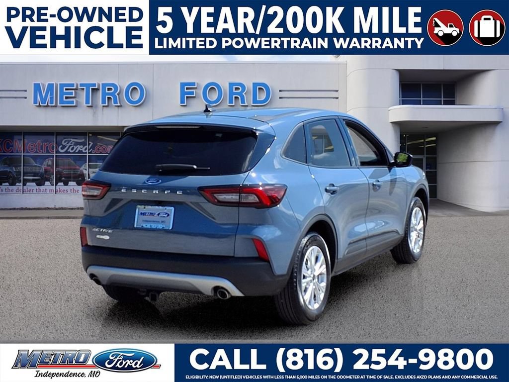Certified 2025 Ford Escape Active w/ Cold Weather Package FWD image 3