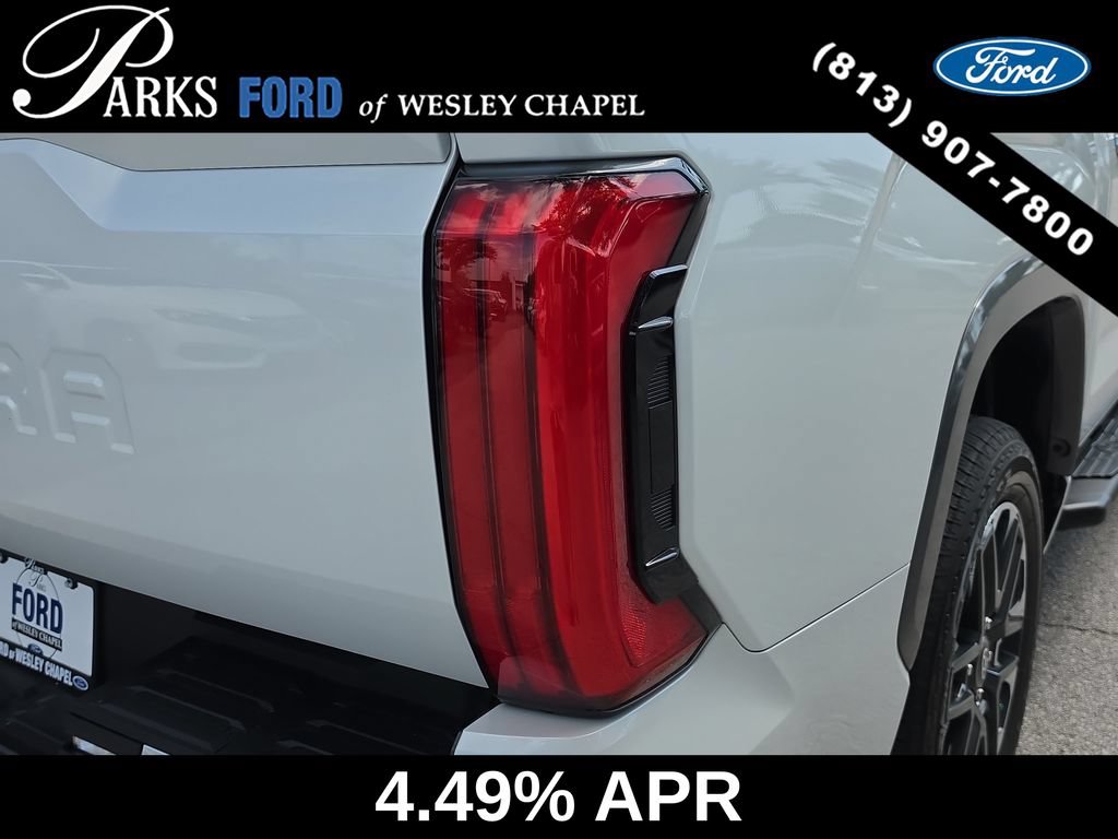 Used 2025 Toyota Tundra Limited AWD/4WD image 7