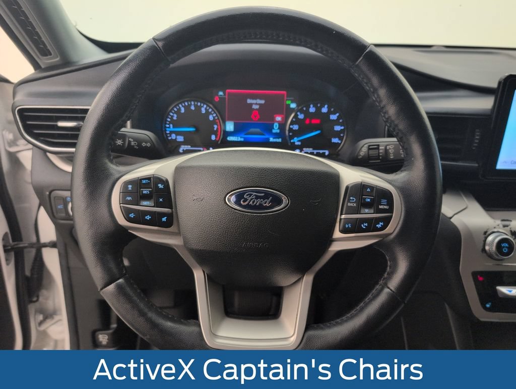 Certified 2022 Ford Explorer XLT w/ Equipment Group 202A RWD image 34
