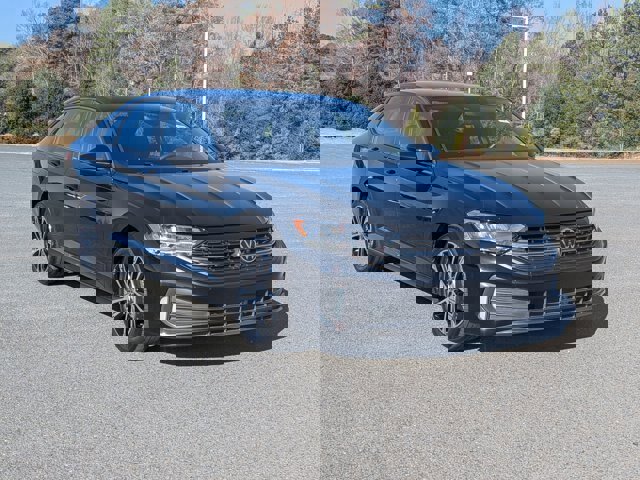 Used 2024 Volkswagen Jetta Sport image 8