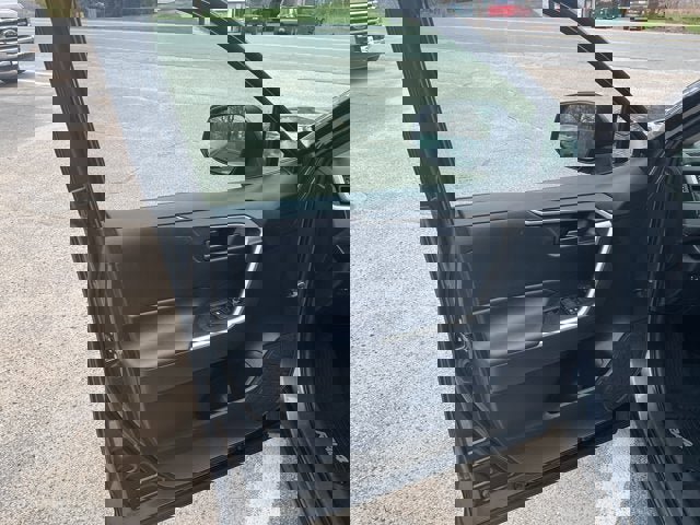 Used 2020 Toyota RAV4 LE w/ All Weather Liner Package AWD/4WD image 14