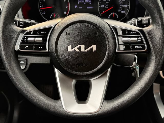 Used 2023 Kia Seltos LX AWD/4WD image 28