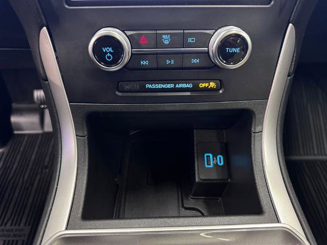 Certified 2024 Ford Edge SEL w/ Convenience Package image 16