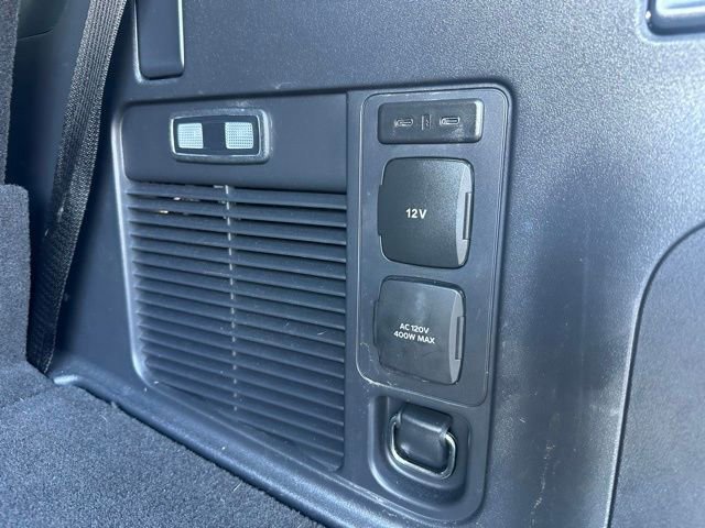 Certified 2025 Ford Expedition Active image 38