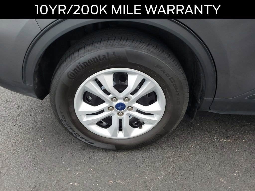 Certified 2022 Ford Escape S image 5