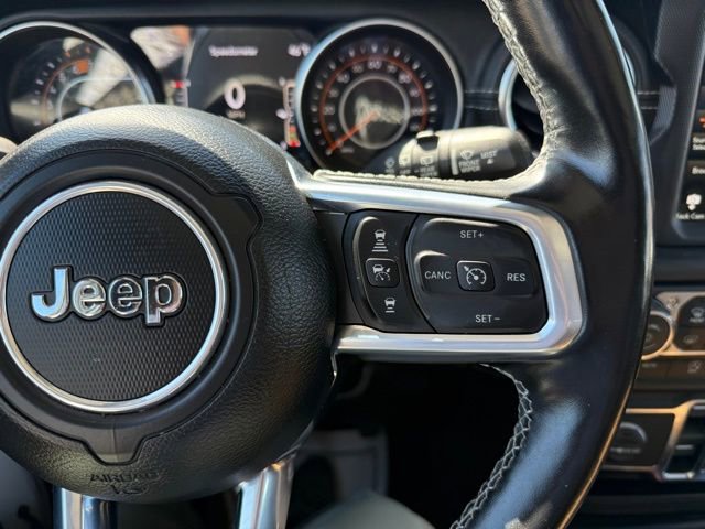 Used 2020 Jeep Wrangler Unlimited Sahara AWD/4WD image 22