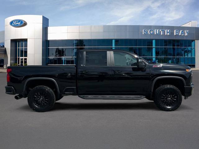 Used 2022 Chevrolet Silverado 2500 LTZ w/ LTZ Plus Package AWD/4WD image 6