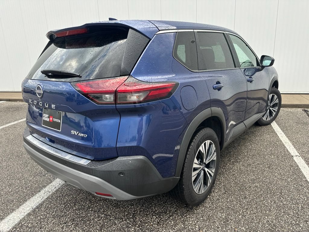Used 2023 Nissan Rogue SV AWD/4WD image 7