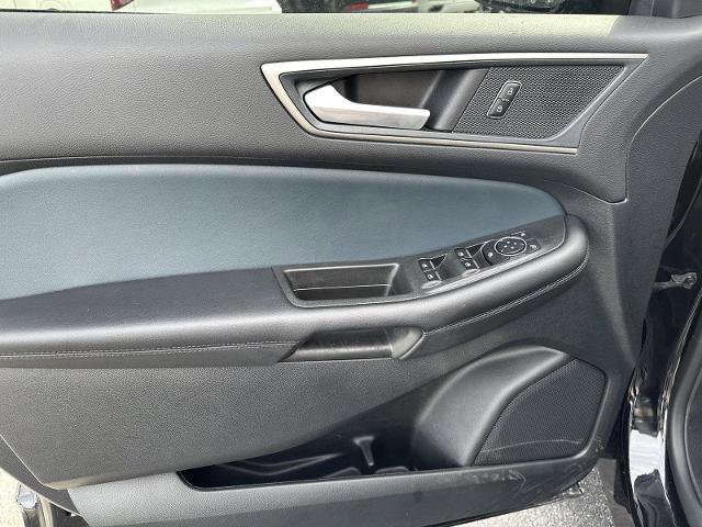 Certified 2024 Ford Edge SEL w/ Sport Appearance Package AWD/4WD image 13