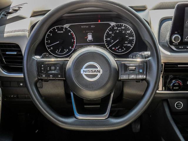 Used 2021 Nissan Rogue SV FWD image 25