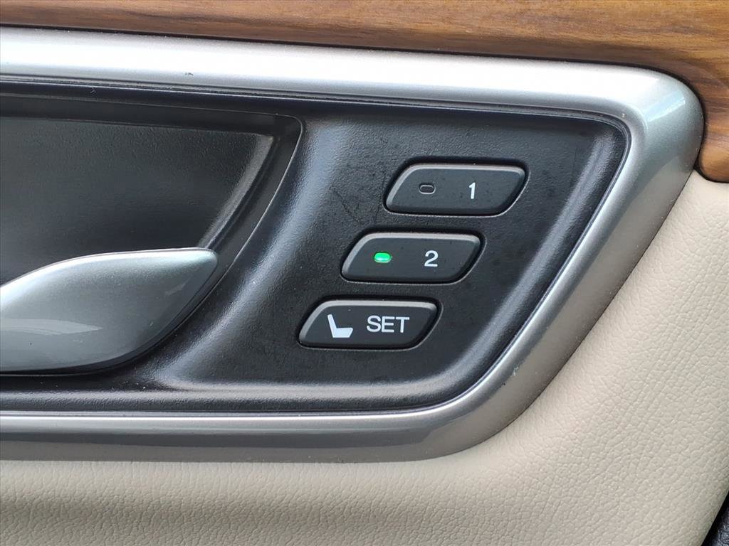 Used 2022 Honda CR-V EX-L image 18
