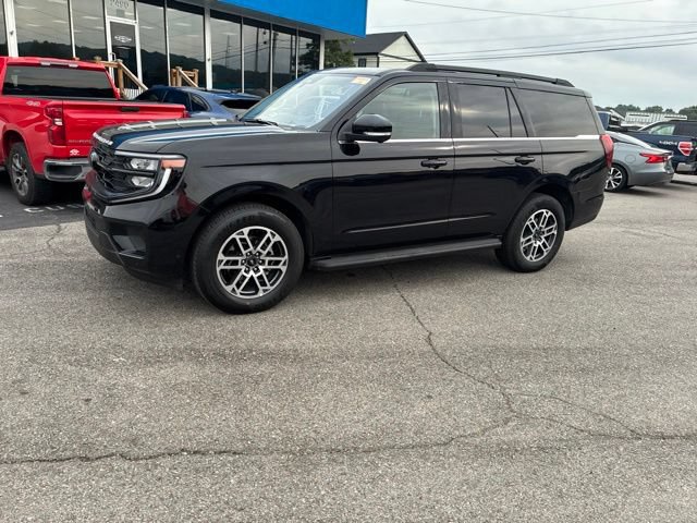 Certified 2025 Ford Expedition Active RWD image 12