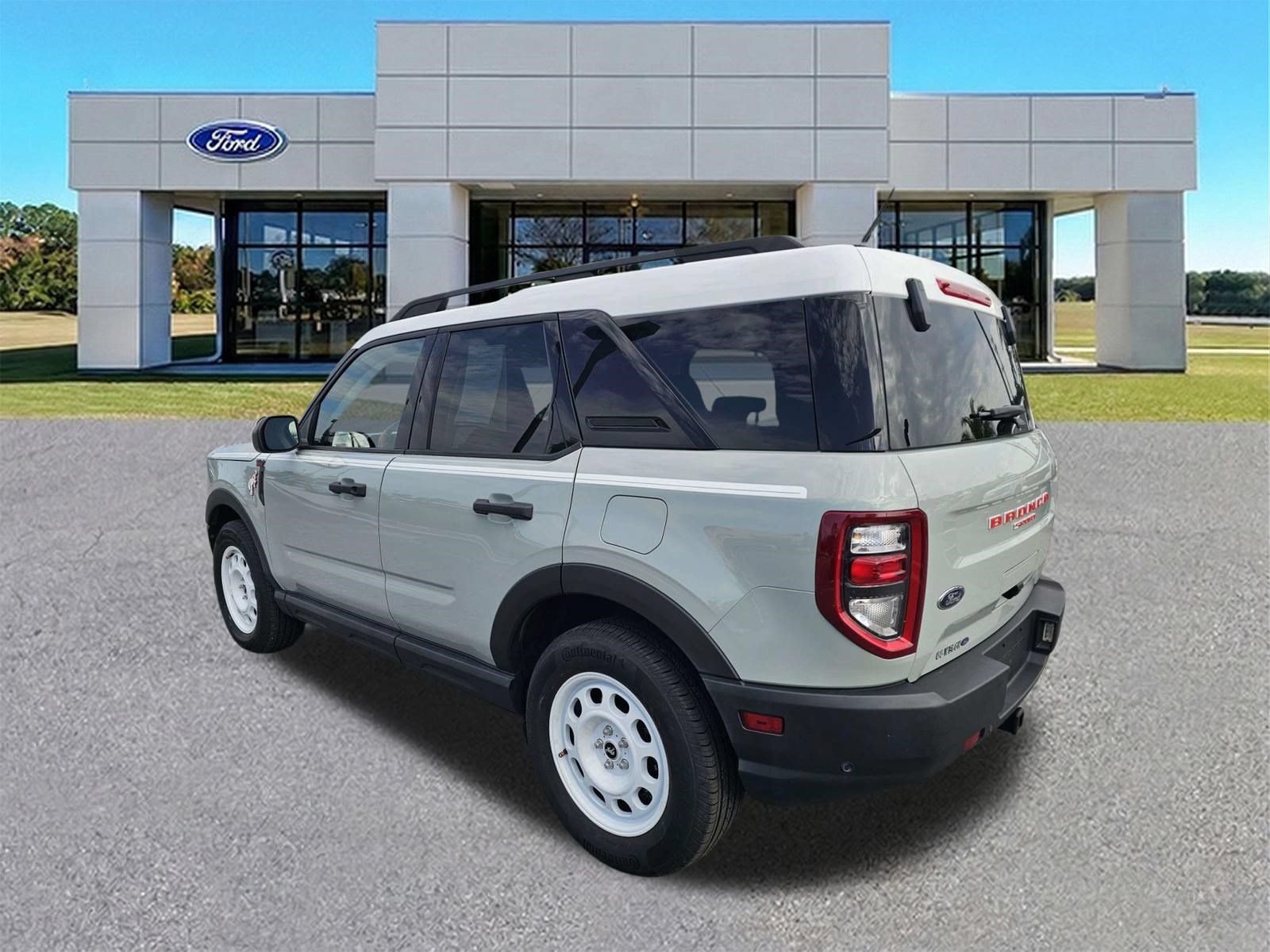 Certified 2024 Ford Bronco Sport Heritage w/ Heritage Convenience Package AWD/4WD image 6