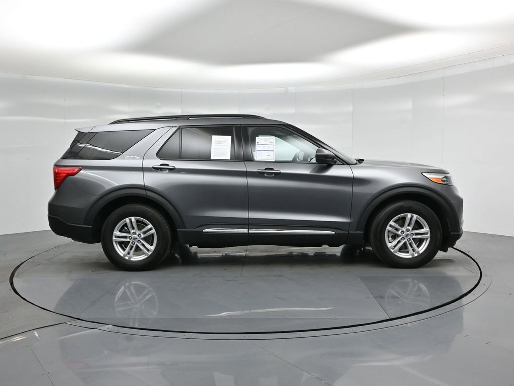 Certified 2023 Ford Explorer XLT w/ Equipment Group 202A image 29