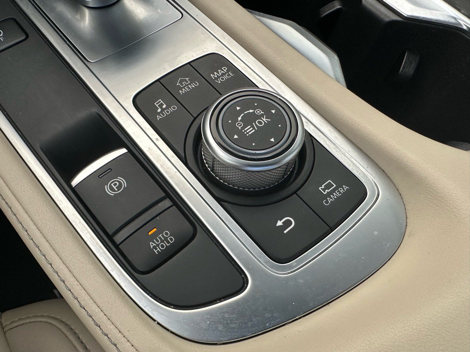 Used 2023 INFINITI QX60 Luxe w/ Cargo Package FWD image 34