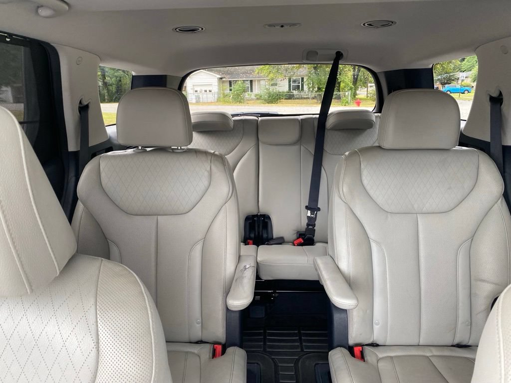 Used 2021 Hyundai Palisade SEL w/ Premium Package FWD image 28