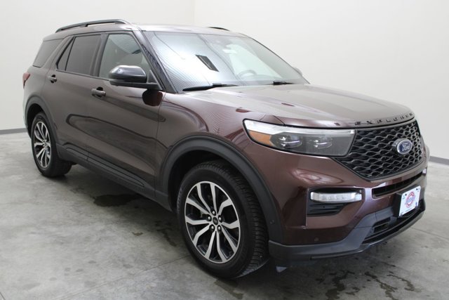 Certified 2020 Ford Explorer ST w/ Premium Technology Package AWD/4WD image 17