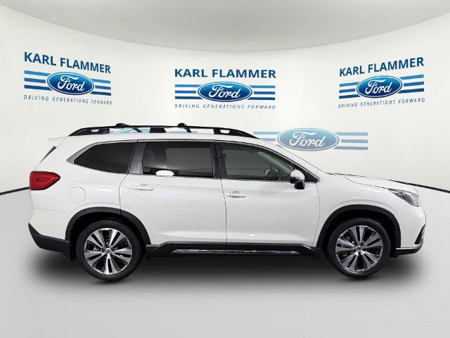Used 2022 Subaru Ascent Limited w/ Technology Package AWD/4WD image 2