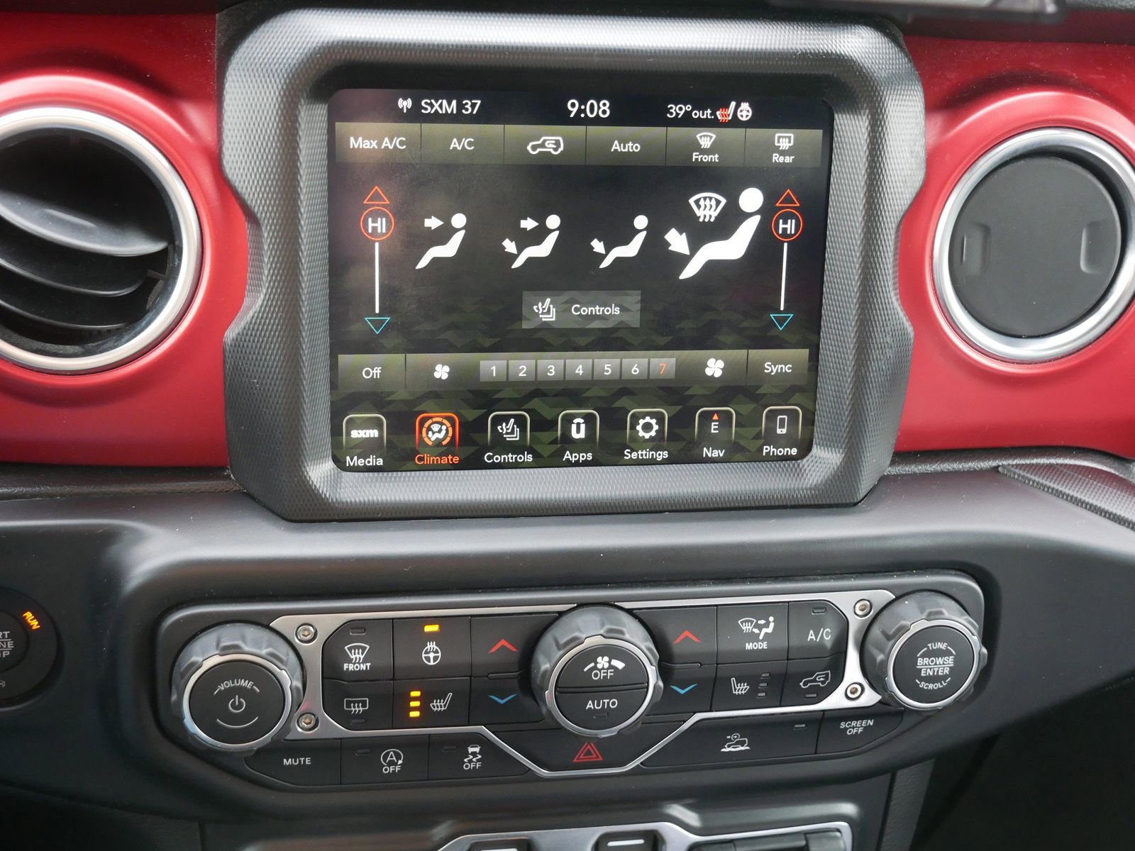 Used 2022 Jeep Wrangler Unlimited Rubicon w/ Cold Weather Group AWD/4WD image 29